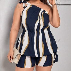 Color block One Shoulder Set